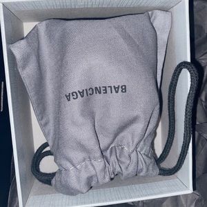 Meet your Posher, Kerry